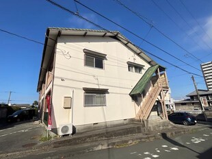 正山ハイツの物件外観写真